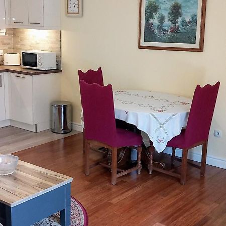 Water View Brand New Apartment, Short Stroll To Beach, Peaceful! Kosljun Exterior photo